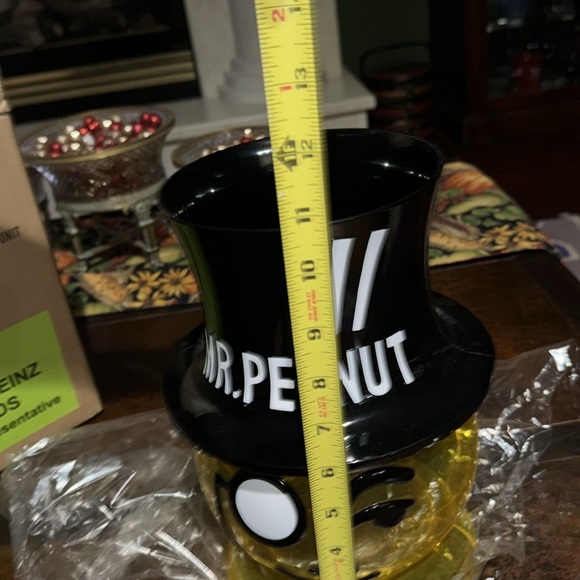 Planters Mr. Peanut Head Counter Unit Yellow and Black Plastic Container… - Picture 8 of 8